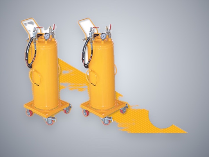 Pressurized Cleaning Equipment